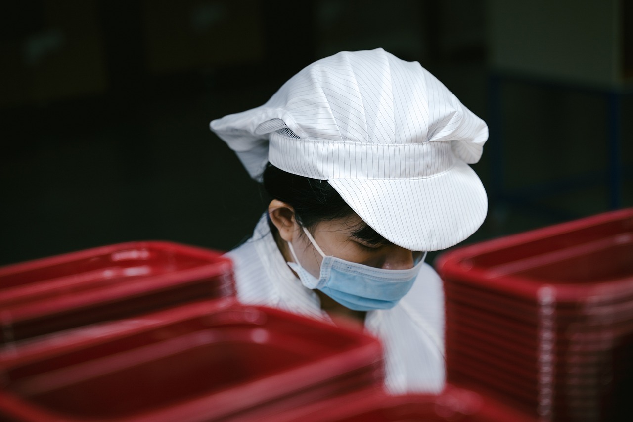 women manufacturing food